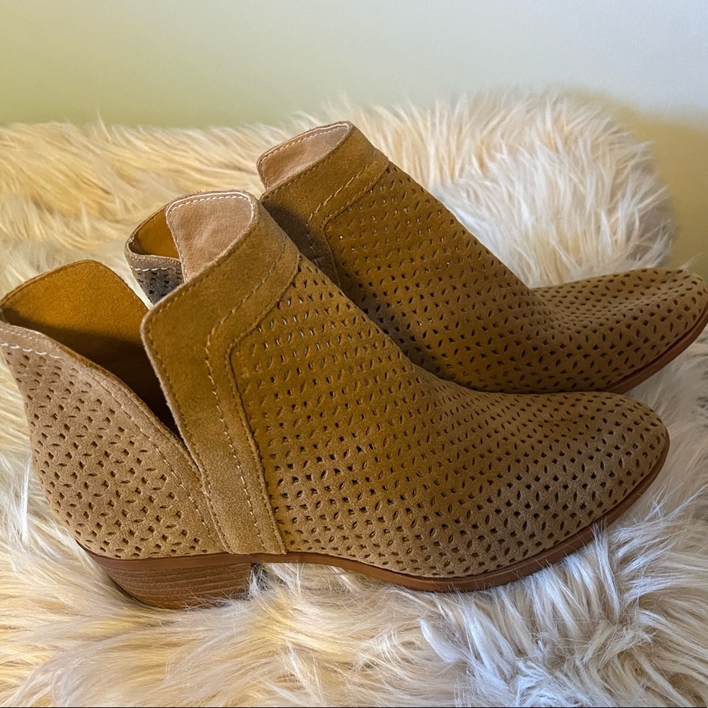 Lucky Brand Tan Leather Ankle Booths Size 8.5